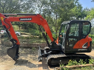 Excavadora Usada Doosan DX60 de 6 Toneladas, 99% Nueva, en Stock, con EPA/CE/AC - Product Image 2