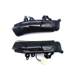 ไฟเลี้ยวกระจกมองข้างแบบรมดำ ADT พร้อมไฟ LED สำหรับรถยนต์ EV KPJ10 GRS20 URS206 - Product Image 2