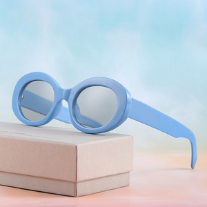 Gafas de sol con montura redonda a la moda para mujer, protección UV400, lentes de PC, montura negra C3 Jelly Powder C5 Black Tea C7 Blue - Product Image 3