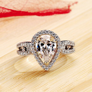 Anello a Goccia a Forma di Pera per Donne, Elegante Gioiello da Dito alla Moda - Product Image 2