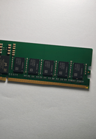 Mémoire RAM serveur DDR5 RDIMM 64 Go PC5-5600B 2Rx4 ou 2Rx8 en stock pour la mise à niveau des centres de données