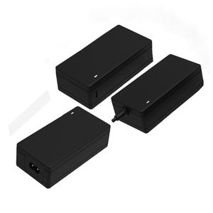 เครื่องชาร์จเร็ว FHMC010 100วัตต์ทางการแพทย์และ ITE ได้รับการรับรอง USB Type C PD QC4.0/PD3.0แบบตั้งโต๊ะ - Product Image 1