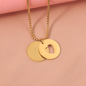 Collana con Doppio Ciondolo a Cuore Cavo in Acciaio Inossidabile Oro/Oro Rosa/Argento Stile Hip-Hop 'Per Sempre nel Mio Cuore' - Product Image 1