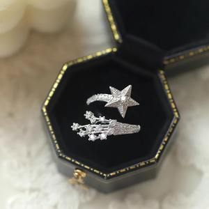Anillo de Plata de Ley S925, Diseño de Lujo Ligero y Exquisito, con Diamantes Completos, Diseño de Vía Láctea, Cielo Estrellado y Cometa, Anillo de Moda de Alta Gama - Product Image 5
