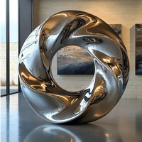 Sculpture circulaire moderne abstraite en acier inoxydable poli de 220 cm pour l'extérieur, la place publique, le centre commercial, la cour et les jeux d'eau