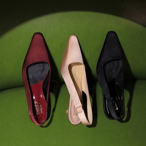 <span class=keywords><strong>Scarpe</strong></span> sexy da donna con <span class=keywords><strong>tacco</strong></span> <span class=keywords><strong>basso</strong></span> in raso da donna - Product Image 4