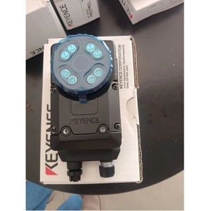 Capteur de vision Keyence IV4-500CA de haute qualité, caméra d'inspection compacte à intelligence artificielle pour solutions d'usine intelligente et d'automatisation, en vente - Product Image 1