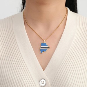 Collar de Cadena con <span class=keywords><strong>Mapa</strong></span> de <span class=keywords><strong>África</strong></span> Botswana Esmaltado en Acero Inoxidable, Collar con Colgante de Bandera de Botswana Africana Esmaltado Chapado en Oro de 18K - Product Image 6