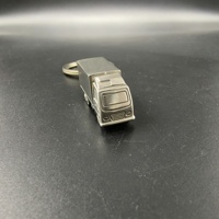 Porte-clés modèle mini camion de fret, idéal pour les cadeaux d'entreprise des sociétés de logistique et les souvenirs pour les livreurs.