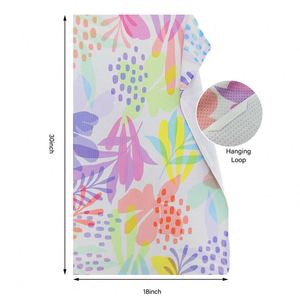 Juego de Paños de Cocina de Microfibra de Secado Rápido y Reutilizables con Diseño de Dibujos Animados, Paño Antimicrobiano Sublimado para Limpiar Aceite - Product Image 3