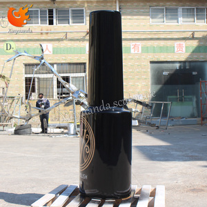 Scultura Gigante in Fibra di Vetro a Forma di Bottiglia di Smalto Nero, Grande Modello Cosmetico, Decorazione per Ingresso Negozio, Prodotto Personalizzato in FRP - Product Image 5