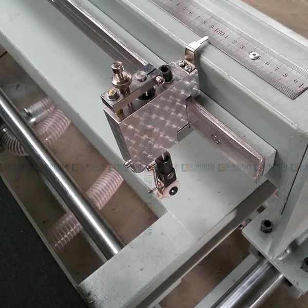 Haute précision et qualité pour table de découpe de verre manuelle CNC pour coupe de verre/machine de découpe de verre manuelle
