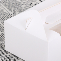 Benutzer definierte hochwertige 6 X9X3 laminierte Maamoul 2 bis 4 kg mit Board Lunch Tools Einzigartige Vogelnest flasche Flower High Cake Boxes