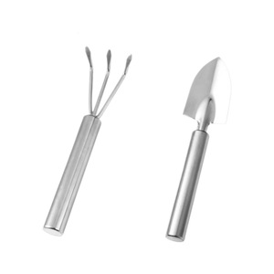 Herramientas multifuncionales de acero inoxidable para jardinería, pala y rastrillo para aflojar la tierra, para jardinería, plantación y actividades al aire libre. - Product Image 2