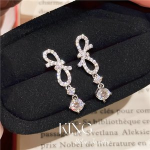 Pendientes de Plata de Ley S925 con Moissanita en Forma de Lazo, Estilo Ins, para Uso Diario - Product Image 3