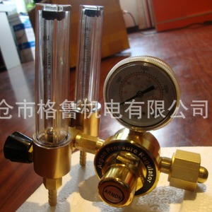 เกจวัดแรงดันปรับได้แบบสองทิศทางสำหรับ CO2 และอาร์กอน 0.35 MPa สแตนเลสสตีล สองระดับ สำหรับควบคุมแรงดันก๊าซ - Product Image 2