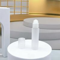 Flacons de parfum portables de voyage 5ml 10ml, flacons roll-on en plastique rechargeables, mini flacons vaporisateurs d'huiles essentielles vides, vente en gros