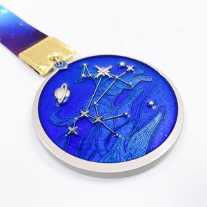 Offres OEM d'usine : Fabricant d'insignes métalliques de conception nouvelle, motif dessin animé avec incrustation de diamants, pour poitrine - Product Image 6