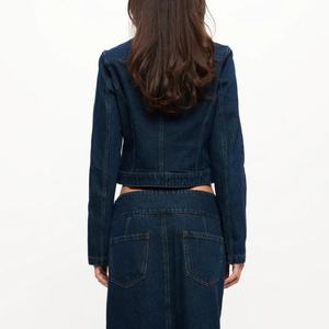 แจ็คเก็ตยีนส์แบบใหม่ล่าสุด ซิปหน้า คอปก สีน้ำเงินฟอก สำหรับผู้หญิง - Product Image 6