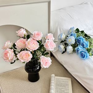 Bouquet di Rose Artificiali in Seta, Stelo Singolo Fatto a Mano, Moderno e Duraturo 3-5 Anni, per Decorazioni Casa e Matrimoni - Product Image 2