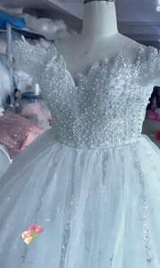 <span class=keywords><strong>Robe</strong></span> <span class=keywords><strong>de</strong></span> soirée africaine tendance 2025 en dentelle scintillante, manches courtes, épaules dénudées, <span class=keywords><strong>robe</strong></span> <span class=keywords><strong>bouffante</strong></span> avec traîne en poussière <span class=keywords><strong>de</strong></span> diamant - Product Image 3