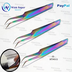 แหนบดัดขนตา Wish Super Stainless Steel ปลายโค้งแม่นยำ ป้องกันแม่เหล็ก ทนทาน เคลือบสีรุ้งหลากสี รับทำโลโก้ตามสั่ง - Product Image 2
