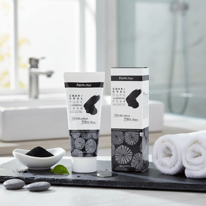 Cosmético Coreano FARMSTAY CHAR-COAL PURE CREAM Limpiador Facial Profundo, Hidratante y Blanqueador para Todo Tipo de Piel 180ml - Product Image 3
