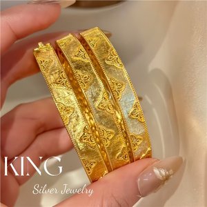 Brazalete de Plata de Ley con Flores y Hilo Dorado, Diseño Calado, Regalo para Mujer - Product Image 2