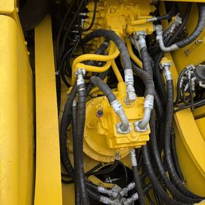Excavatrice hydraulique Komatsu 350 d'occasion, export direct, pour travaux d'ingénierie, poids opérationnel de 35 tonnes - Product Image 3