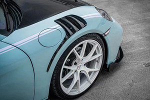 ชุดตัวถังคาร์บอนไฟเบอร์สไตล์ใหม่สำหรับ Porsche 718 Cayman 982พร้อมด้วยสปอยเลอร์กันชนหน้าและกระโปรงข้างที่ได้รับการอัพเกรด - Product Image 2