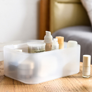 Transparent Plastic Desktop Storage Box With Lid 2L Stackable Cosmetic Organizer For Skincare Makeup Storage - Product Image 1