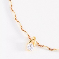 Nouvel Arrivage Transfrontalier Europe-Amérique : Collier en Cuivre Plaqué Or avec Fleur Nouée à Double Cordon, Style Résine Exquis et Délicat