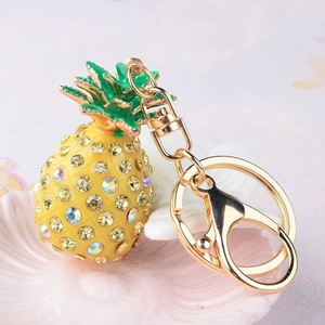 Creative Pineapple Keychain Pendant with Diamonds Bag Accessory Pendant Fruit <b>Key</b> <b>Chain</b> - Product Image 2
