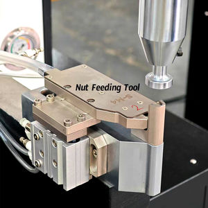 เครื่องยึดติดชิ้นส่วนแบบอัตโนมัติ 80kn 100kn ใช้ลมและไฮดรอลิก พร้อมระบบป้อนอัตโนมัติ - Product Image 5