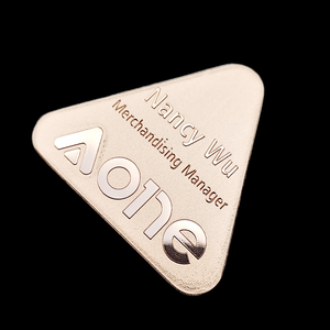 Tùy chỉnh Pin huy hiệu UV in mạ vàng Rose <span class=keywords><strong>Gold</strong></span> thép không gỉ nameplates khắc laser đánh bóng thời trang phong cách quảng cáo - Product Image 3