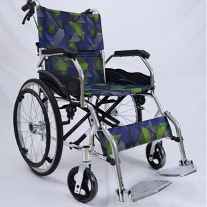 Silla de Ruedas Ligera Plegable Manual con Freno en U, Cuatro Ruedas Reforzadas para Uso en Exteriores para Personas Mayores y Discapacitadas - Product Image 3