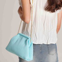 Sac Tricoté Tendance Plage Nuages Pochette Grande Capacité Quotidienne Mesh Creux 3D Tricoté Meilleure Vente pour Dames