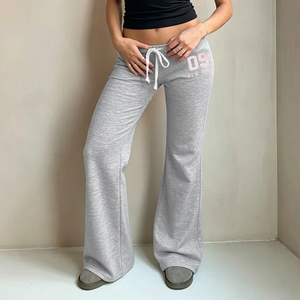 Pantalones de chándal acampanados Y2K para mujer, estilo urbano vintage con estampado de letras, con cordón, casuales, de pierna ancha, tipo jogger - Product Image 1