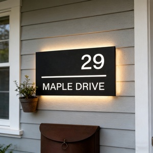 Insegna LED Personalizzata con Numero Civico 12V, Design Gratuito, Targa Indirizzo Personalizzata per Decorazione Casa - Product Image 1