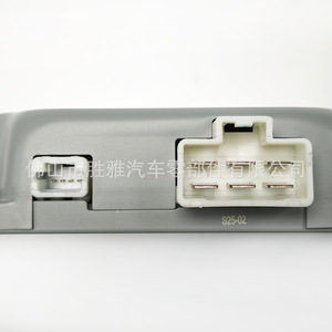 Les régulateurs de tension 292A54EA0C et 292A54BA0B conviennent aux modules électroniques start-stop du Nissan Qashqai. - Product Image 4