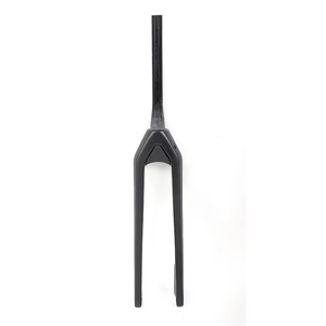 <span class=keywords><strong>Fourche</strong></span> de vélo de montagne <span class=keywords><strong>rigide</strong></span> en fibre de carbone OEM populaire de haute qualité 27.5 <span class=keywords><strong>fourche</strong></span> de vélo vtt <span class=keywords><strong>29</strong></span> <span class=keywords><strong>pouces</strong></span> 15*110 à travers l'essieu - Product Image 1