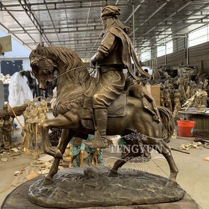 Estatua de bronce de tamaño pequeño decorativa para el hogar escultura de figura de cazador árabe <span class=keywords><strong>a</strong></span> <span class=keywords><strong>caballo</strong></span> para decoración de escritorio - Product Image 5