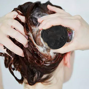 Polygonum Multiflorum Shampoo oscurante riduzione dei capelli grigiore radice dei capelli nutriente naturale senza solfato Bar Shampoo per capelli - Product Image 6