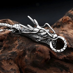 Yunnique – collier avec pendentif tête de Dragon en acier inoxydable pour hommes, chaîne de 60cm, bijoux à la mode, cadeau - Product Image 2