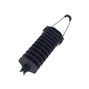 Pince de tension à fibres optiques PA500, type cale, pour suspension de câble optique - Product Image 1