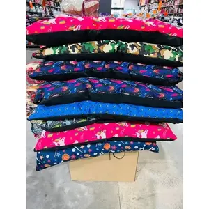 Lit pour chien en toile avec fermeture éclair, amovible, lavable, rectangulaire, pour intérieur, toutes saisons, motif de dessin animé, rembourrage en fibre de polyester, emballage en boîte - Product Image 3