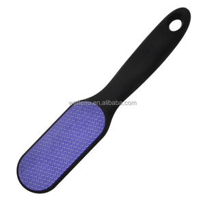 Râpe <span class=keywords><strong>à</strong></span> <span class=keywords><strong>pied</strong></span> professionnelle pour pédicure avec <span class=keywords><strong>verre</strong></span> ergonomique et poignée <span class=keywords><strong>en</strong></span> <span class=keywords><strong>plastique</strong></span> Fichier d'élimination efficace des callosités - Product Image 5