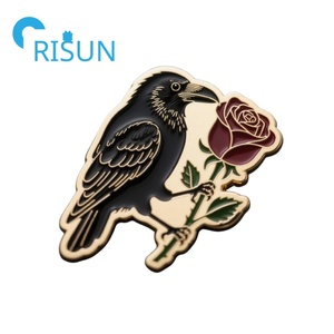 Broche de Metal Esmaltado con Diseño de Cuervo Gótico para Halloween, Joyería, Pin de Solapa con Diseño de Animal y Pájaro, Pin de Cuervo Personalizado - Product Image 4