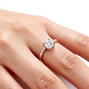 फैशन गहने कस्टम 14k गोल्ड डी वी बनाम कुशन कट आई प्रमाणन लैब ने महिलाओं के लिए हीरे की अंगूठी सगाई - Product Image 4