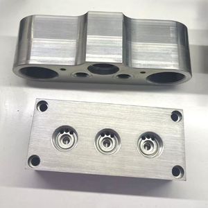 Servicios de Mecanizado CNC de Precisión Personalizados, Torneado y Fresado de Piezas de Acero Inoxidable, Prototipado a Producción en Masa ±0.005mm MOQ 1 - Product Image 3